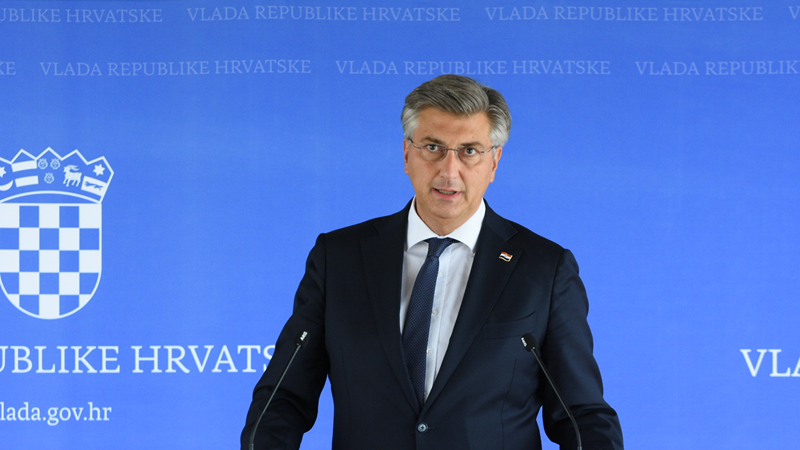 Plenković: Mi nemamo luksuz demagoga, populista i provokatora, mi imamo odgovornost za donošenje odluka u interesu svih